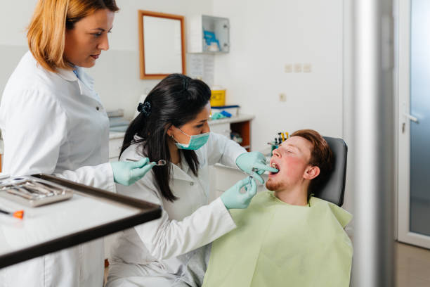 Best Broken Tooth Emergency  in Sky Lake, FL